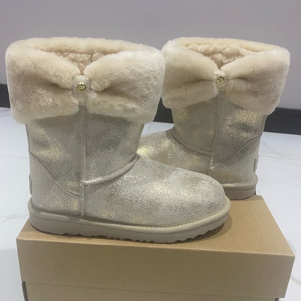 UGG Boots Classic Metallic Gold Mid Length BRAND NEW!